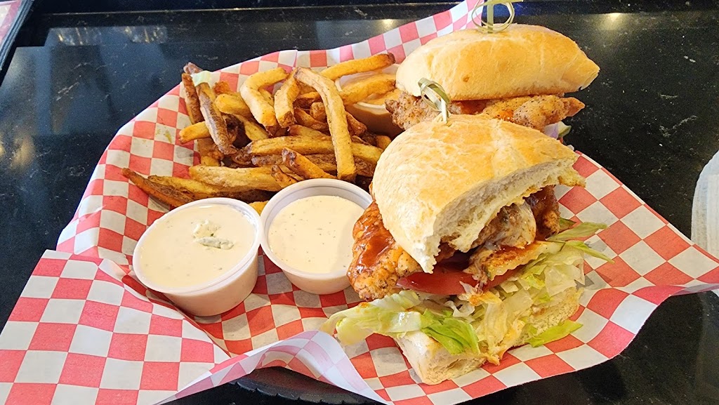 Bout Time Pub & Grub | restaurant | 568 N Mill Rd B106, Vineyard, UT 84058, USA | 3852032688 OR +1 385-203-2688