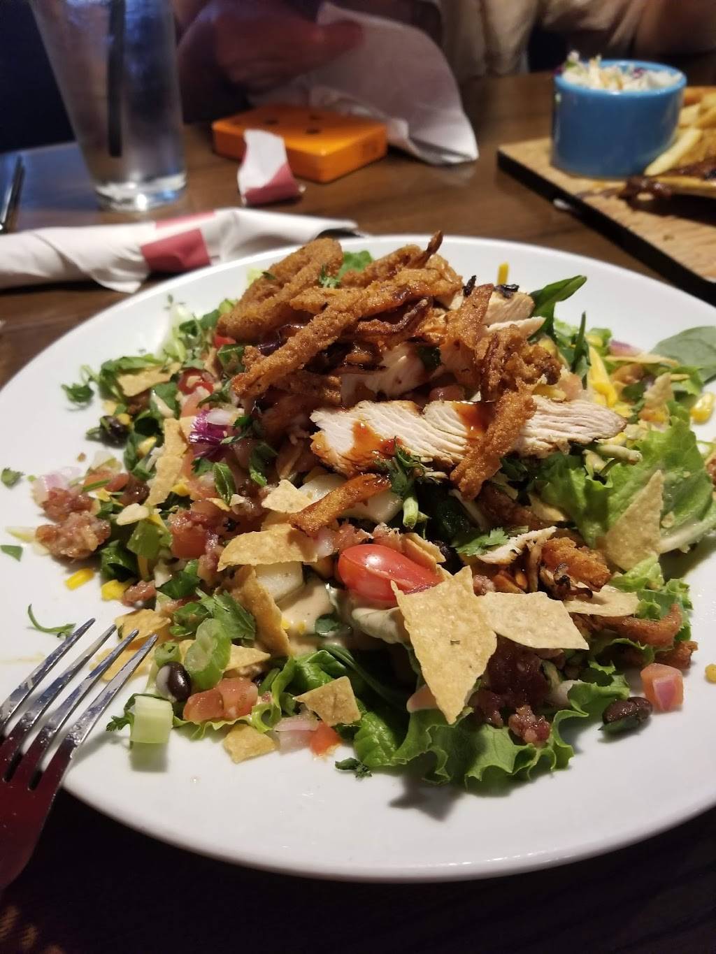 TGI Fridays | restaurant | 1445 Northern Blvd, Manhasset, NY 11030, USA | 5168699300 OR +1 516-869-9300