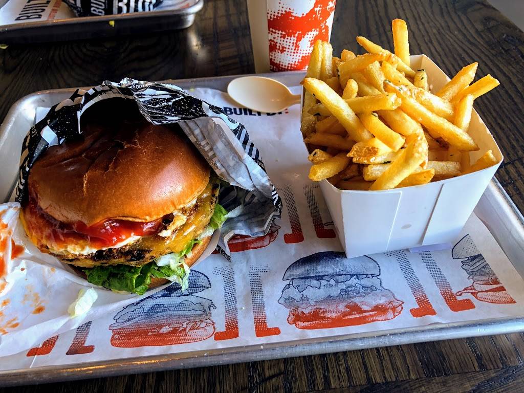 Built Custom Burgers - Daytona | restaurant | 260 Daytona Blvd D-440, Daytona Beach, FL 32114, USA | 3866754995 OR +1 386-675-4995