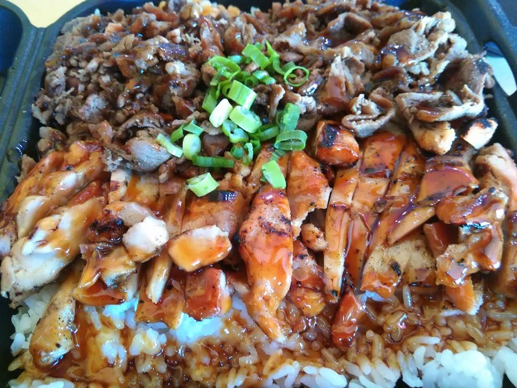 Yogis Grill | restaurant | 4904 Topanga Canyon Blvd, Woodland Hills, CA 91364, USA | 8187101641 OR +1 818-710-1641