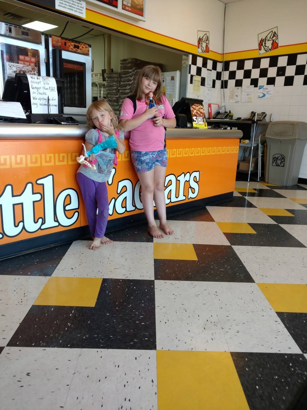 Little Caesars Pizza | meal takeaway | 1342 W Main St, Lebanon, TN 37087, USA | 6154449969 OR +1 615-444-9969