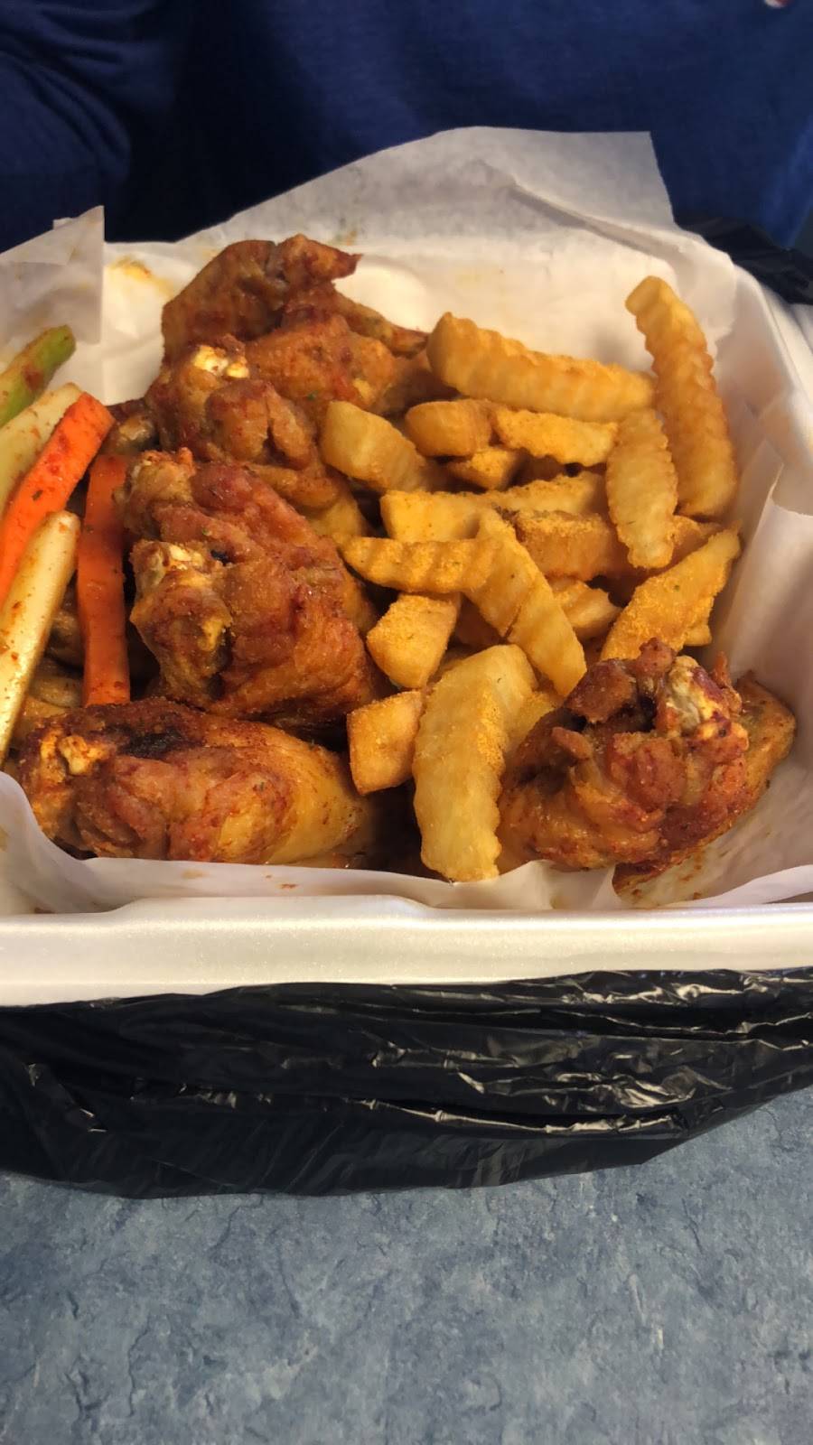 Don Dons Hot Wings | restaurant | 2235 Covington Pike #9, Memphis, TN 38128, USA | 9012131773 OR +1 901-213-1773
