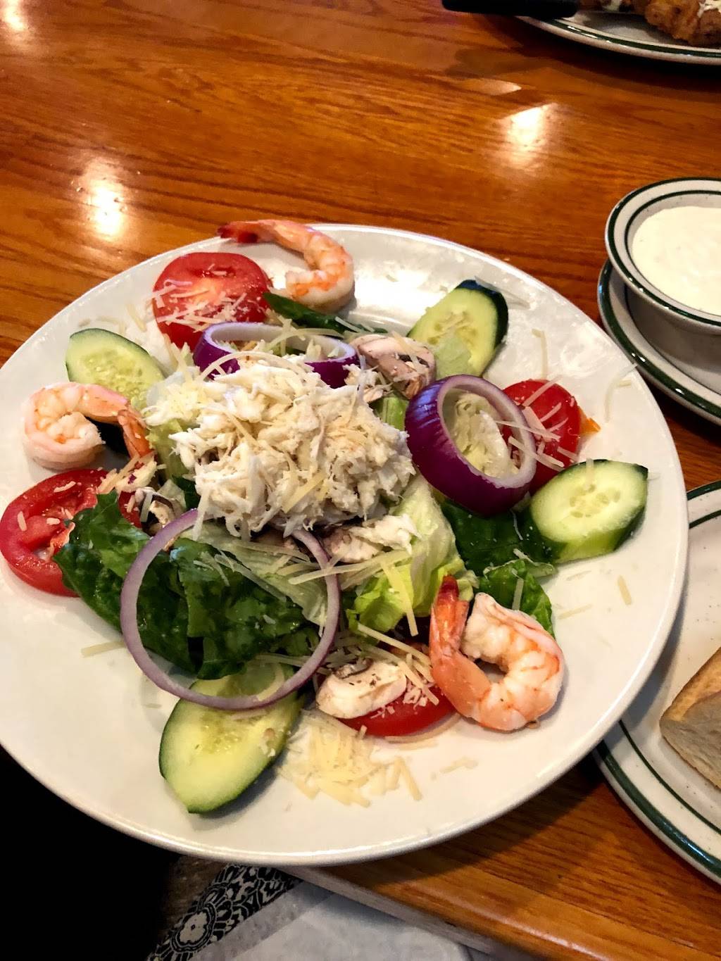 Floyds Cajun Seafood and Texas Steakhouse | restaurant | 16549 Southwest Fwy, Sugar Land, TX 77479, USA | 2812403474 OR +1 281-240-3474