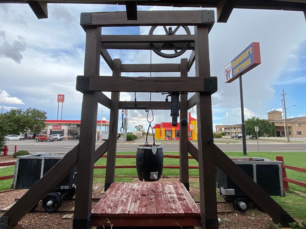 Kranberrys Family Restaurant | restaurant | 1405 Main St, Lordsburg, NM 88045, USA | 5755429400 OR +1 575-542-9400