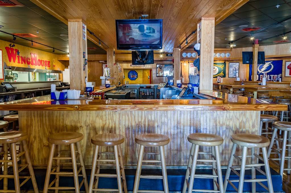 The WingHouse of Bradenton | restaurant | 5105 14th St W, Bradenton, FL 34207, USA | 9419328629 OR +1 941-932-8629