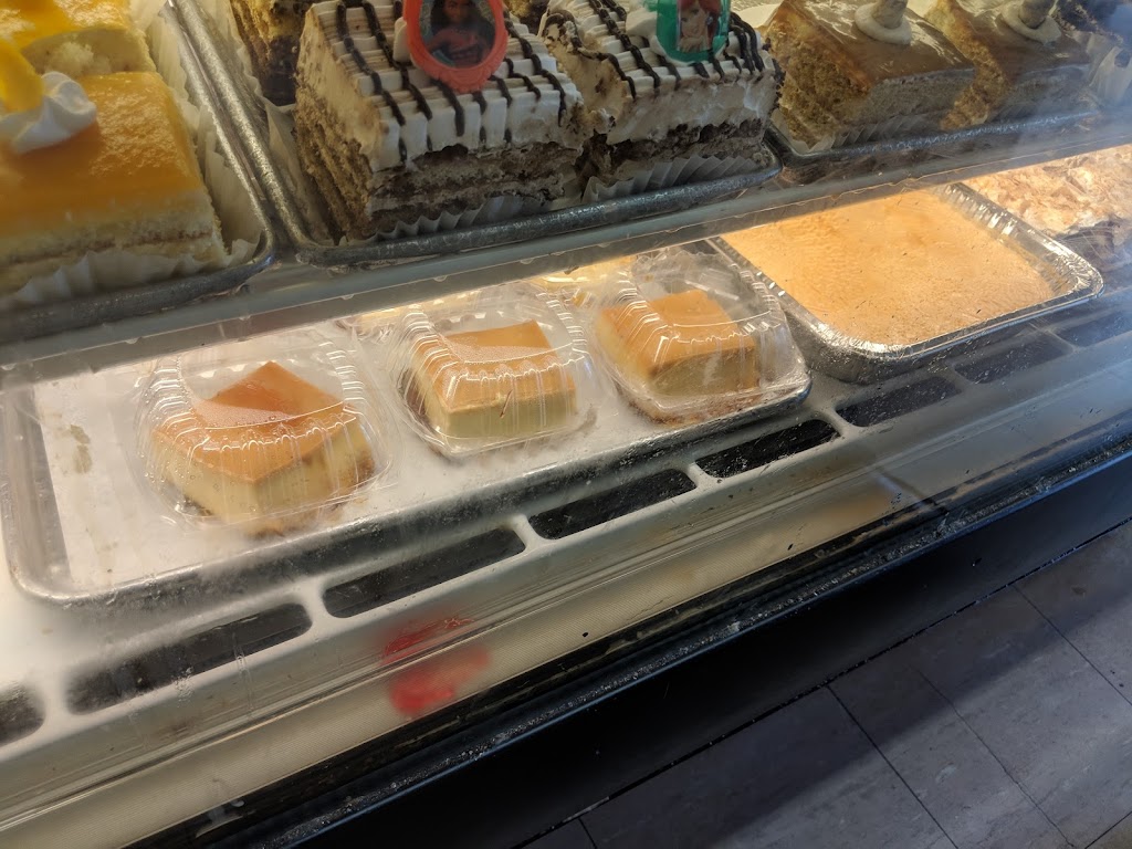 La Paz Bakery | bakery | 8223 De Soto Ave, Canoga Park, CA 91304, USA | 8189938339 OR +1 818-993-8339