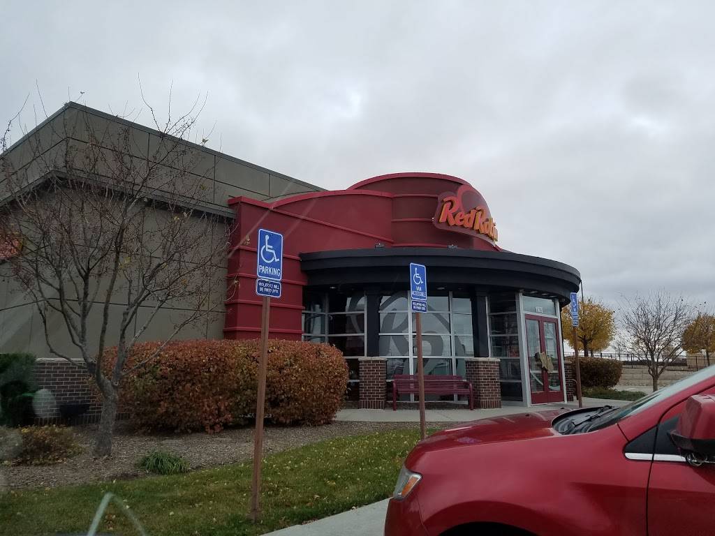 Red Robin Gourmet Burgers and Brews | restaurant | 11675 S 73rd St, Papillion, NE 68046, USA | 4023311349 OR +1 402-331-1349