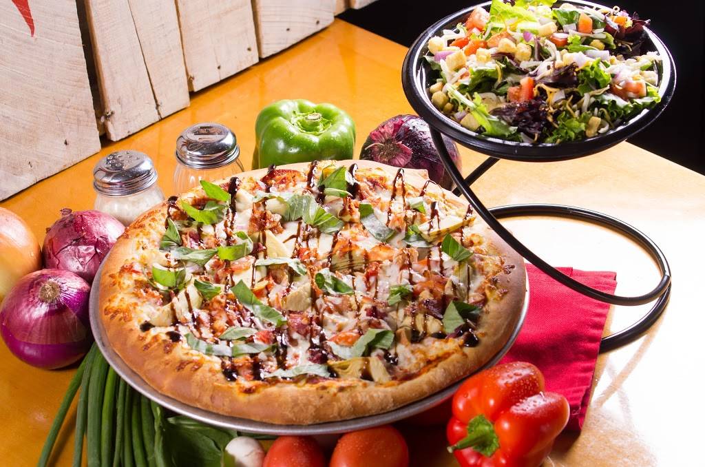 Firebird Pizza & Pasta | restaurant | 340 S Main St, Pleasant Grove, UT 84062, USA | 8017858804 OR +1 801-785-8804