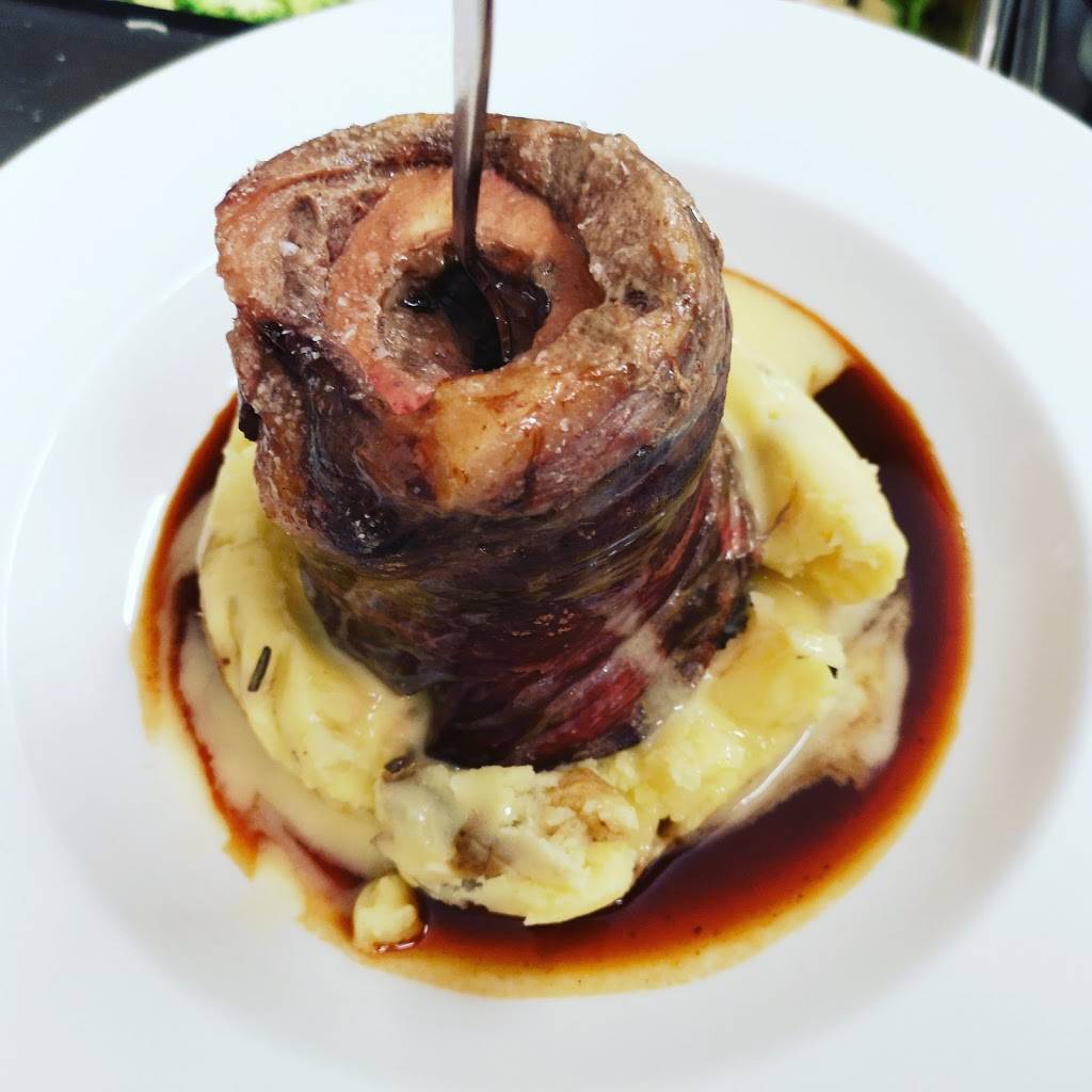 Bistecca Italian Steakhouse | restaurant | 765 Queen St, Kincardine, ON N2Z 2Y2, Canada | 5193962333 OR +1 519-396-2333