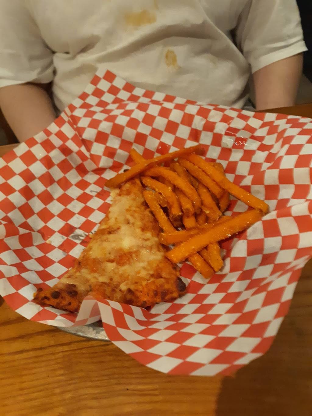 Arnolds | meal takeaway | 2725 N Roberts Ave, Lumberton, NC 28358, USA | 9107395557 OR +1 910-739-5557