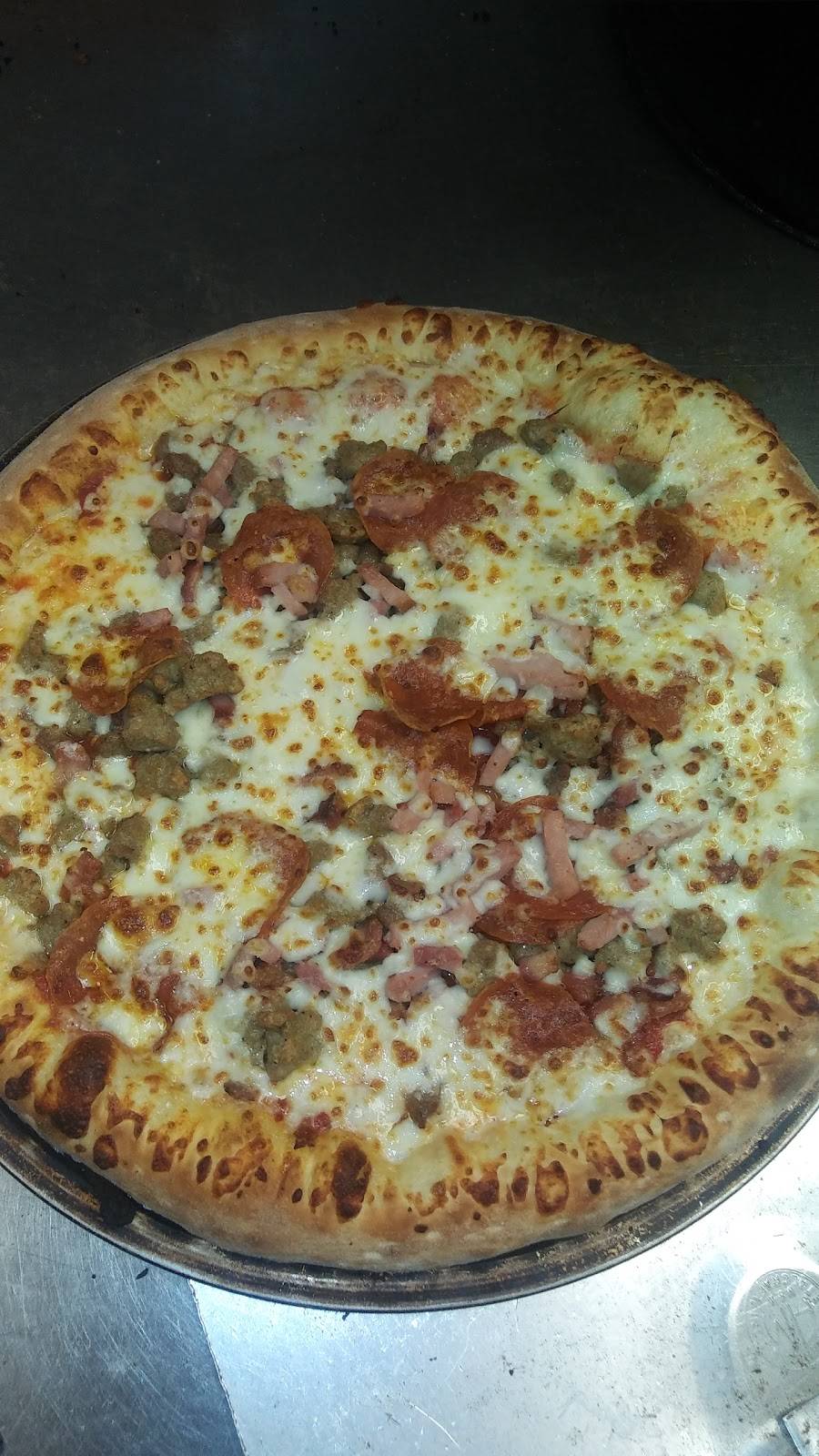 Papa Johns Pizza | restaurant | 2111 W Broadway, Louisville, KY 40211, USA | 5027748555 OR +1 502-774-8555