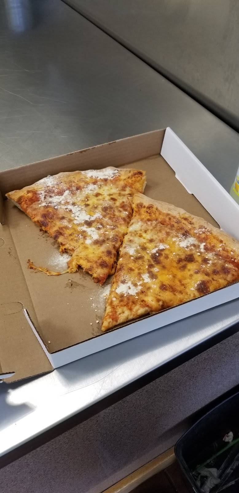 Uncle Mikes Hometown Pizza | restaurant | 3700 Milton Ave, Camillus, NY 13031, USA | 3154680676 OR +1 315-468-0676