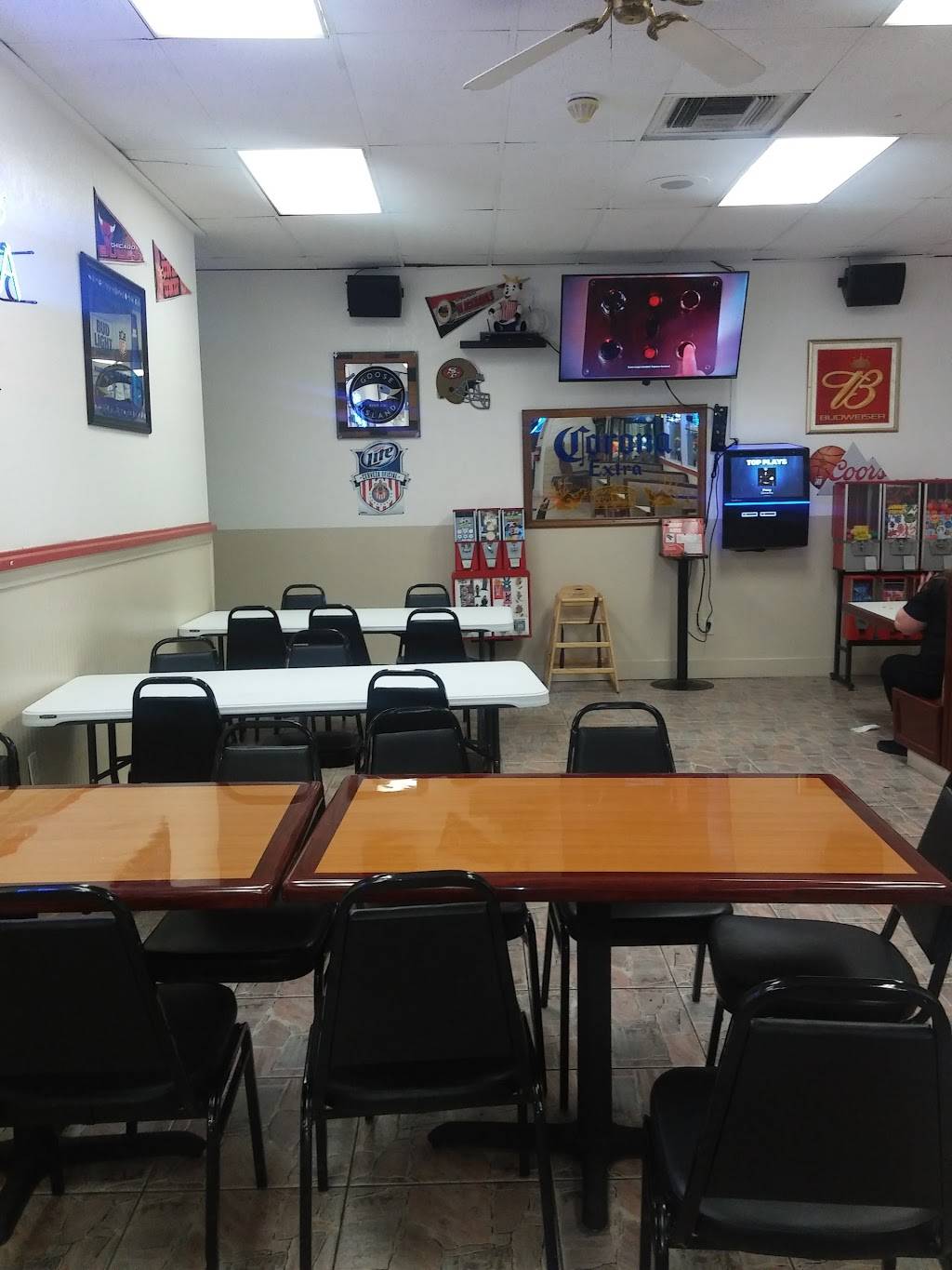 Pizza Party | restaurant | 690 W 4th St, San Bernardino, CA 92410, USA | 9093800310 OR +1 909-380-0310