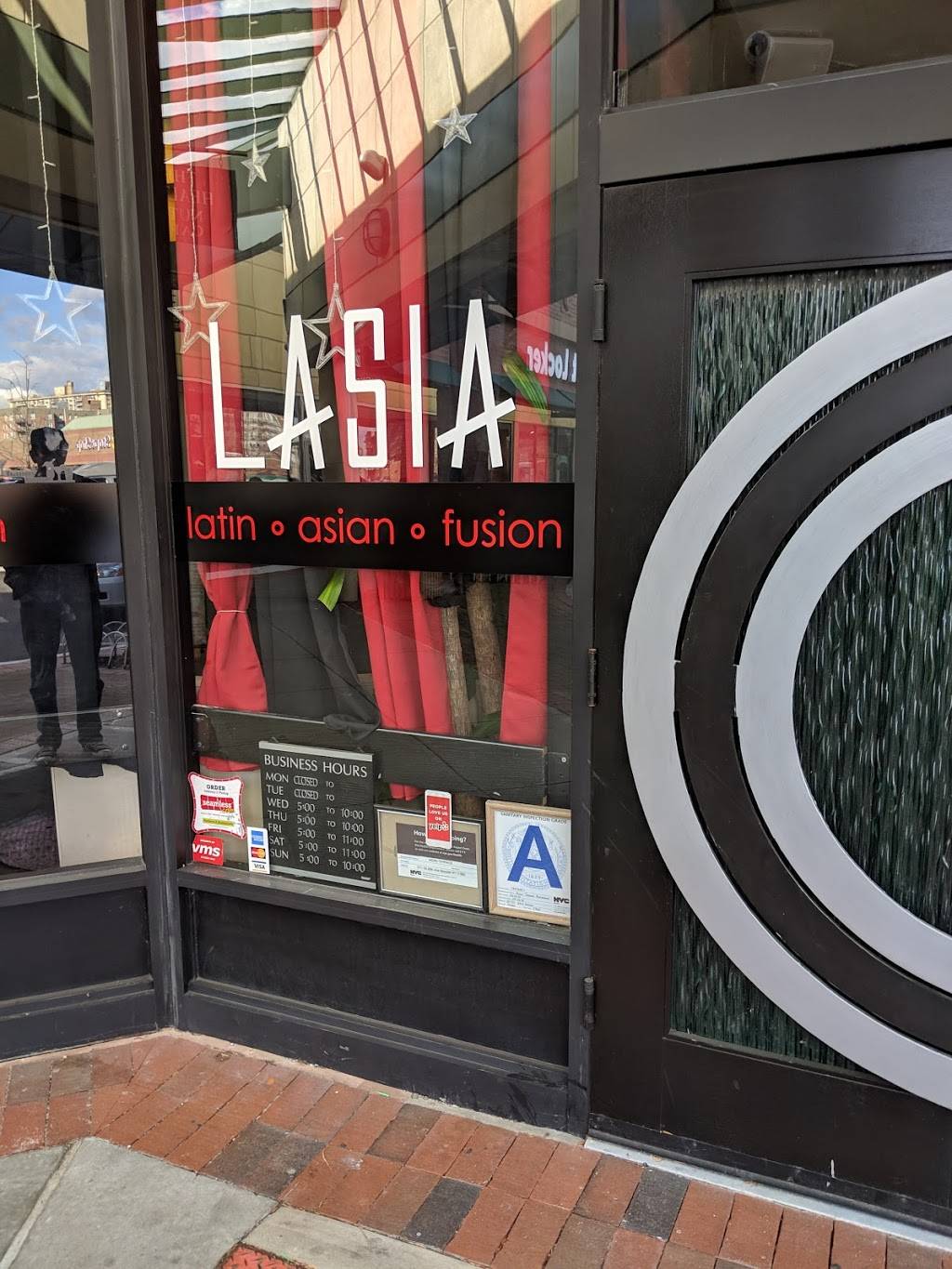 Lasia | restaurant | 211-33 26th Ave, Bayside, NY 11360, USA | 7182295888 OR +1 718-229-5888