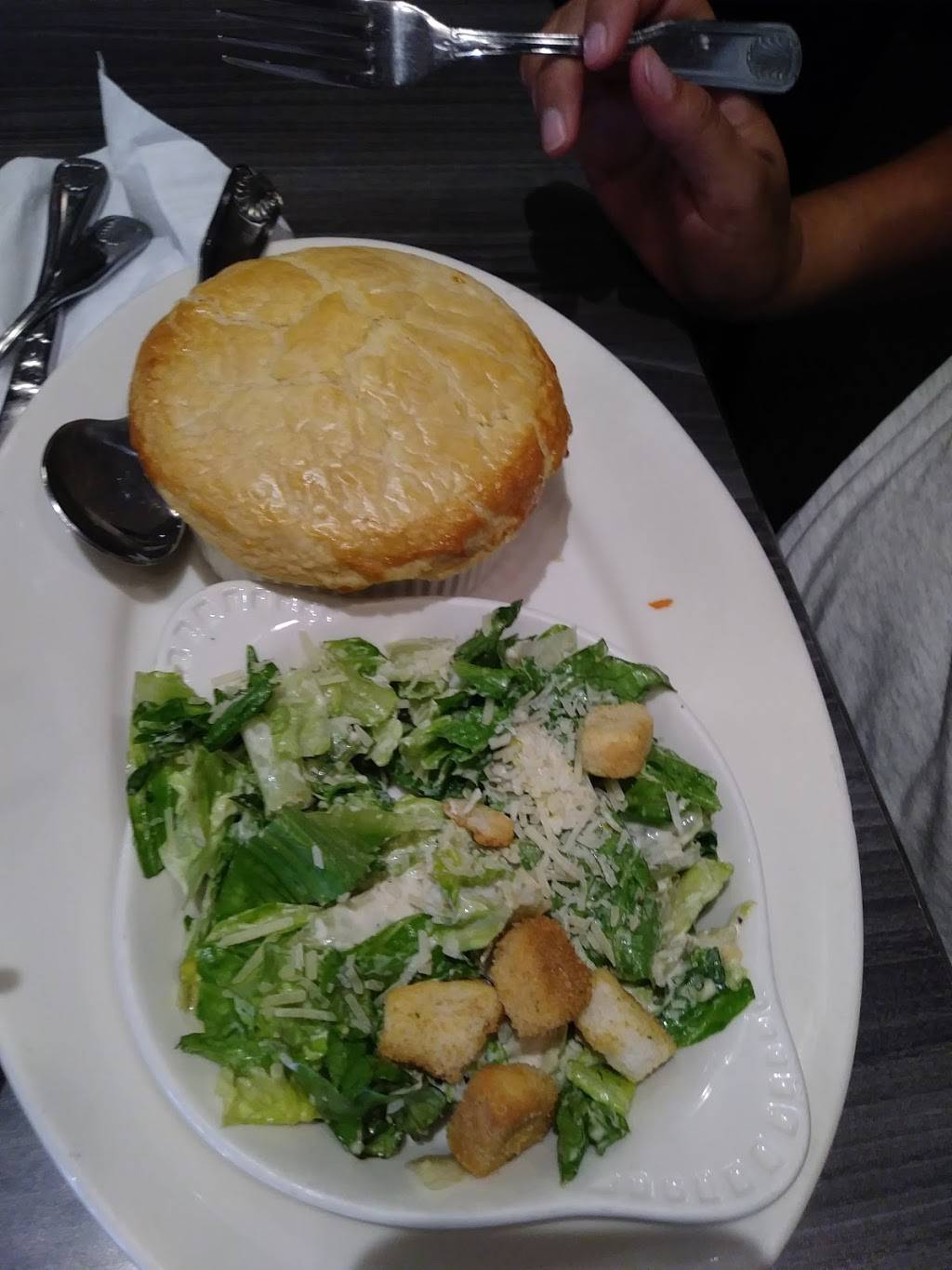 Marie Callenders Restaurant & Bakery | restaurant | 19310 Business Center Drive, Northridge, CA 91324, USA | 8189930704 OR +1 818-993-0704