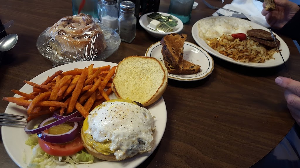 Pappas Sweet Shop Restaurant | restaurant | 1201 S 2nd St, Raton, NM 87740, USA | 5754459811 OR +1 575-445-9811