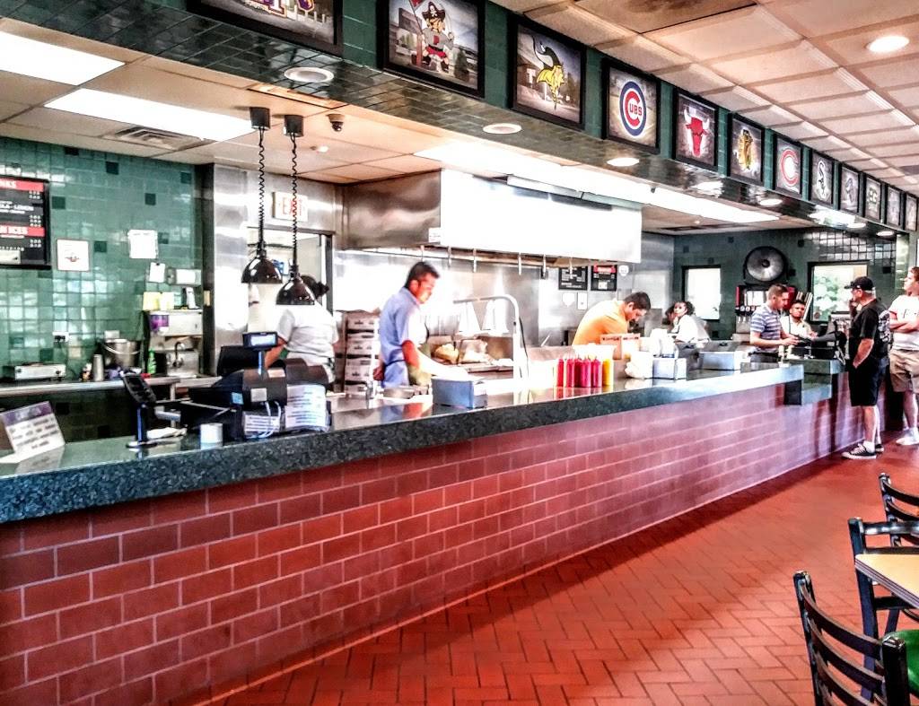 Johnnies Beef | restaurant | 1935 S Arlington Heights Rd, Arlington Heights, IL 60005, USA | 8473578100 OR +1 847-357-8100