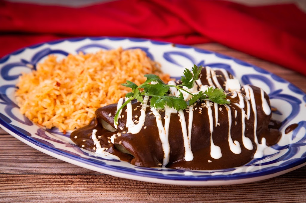 Casa Villa | restaurant | 840 Willow St Suite 400, San Jose, CA 95125, USA | 4086421289 OR +1 408-642-1289