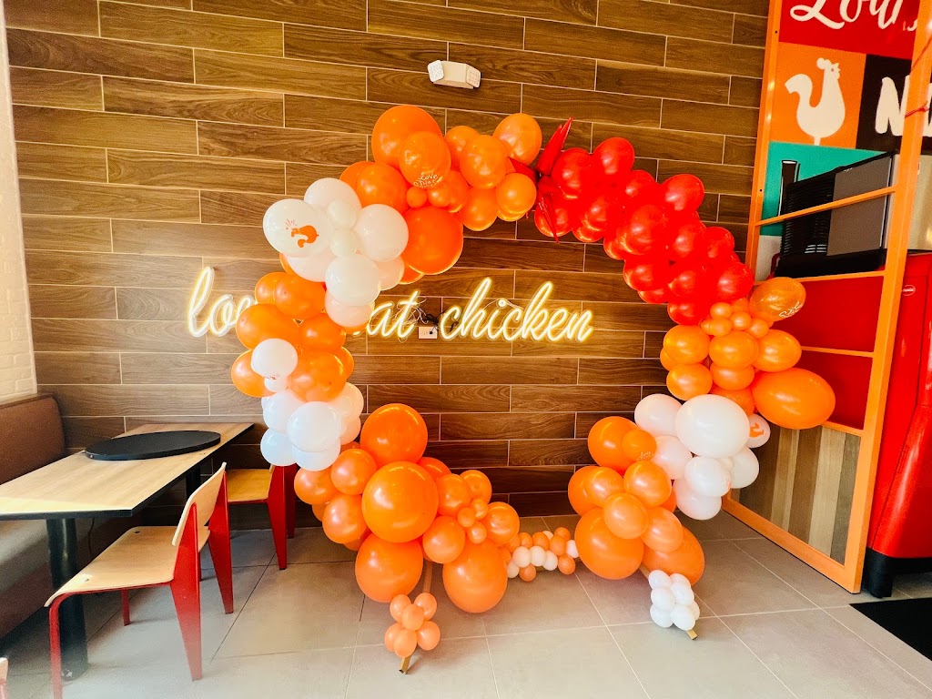 Hunting Park Popeyes | restaurant | 2749 W Hunting Park Ave, Philadelphia, PA 19129, USA | 2154195156 OR +1 215-419-5156