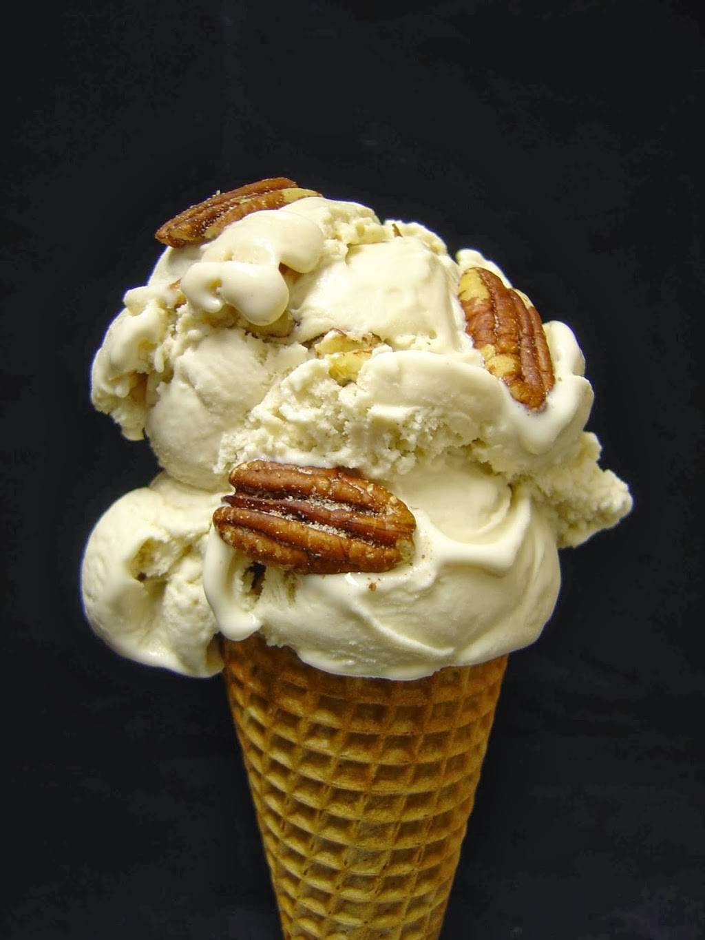 Royal Scoop Homemade Ice Cream | restaurant | 15 8th St, Bonita Springs, FL 34134, USA | 2399922000 OR +1 239-992-2000