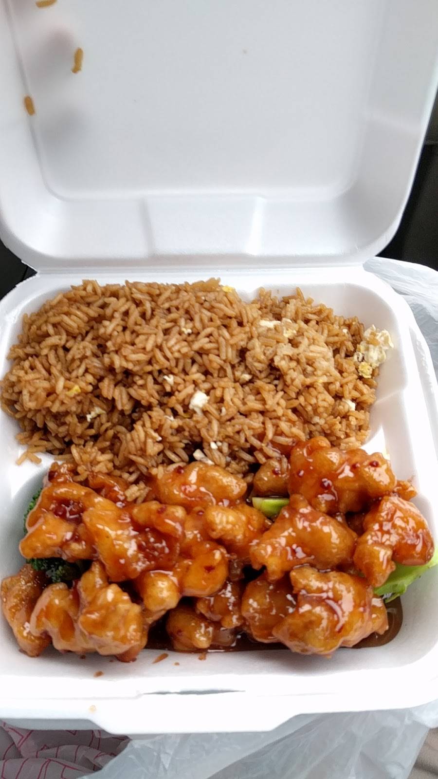Golden Gate Chinese Fast Food | restaurant | 5708 N Sharon Amity Rd, Charlotte, NC 28215, USA | 7045367748 OR +1 704-536-7748