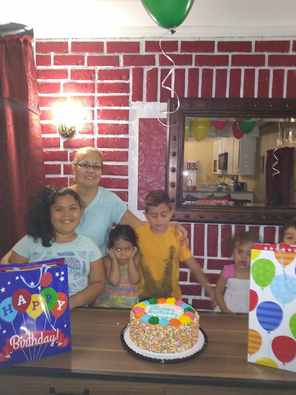 Jets Pizza FL025 | meal delivery | 17940 N Tamiami Trail, North Fort Myers, FL 33903, USA | 2397315500 OR +1 239-731-5500