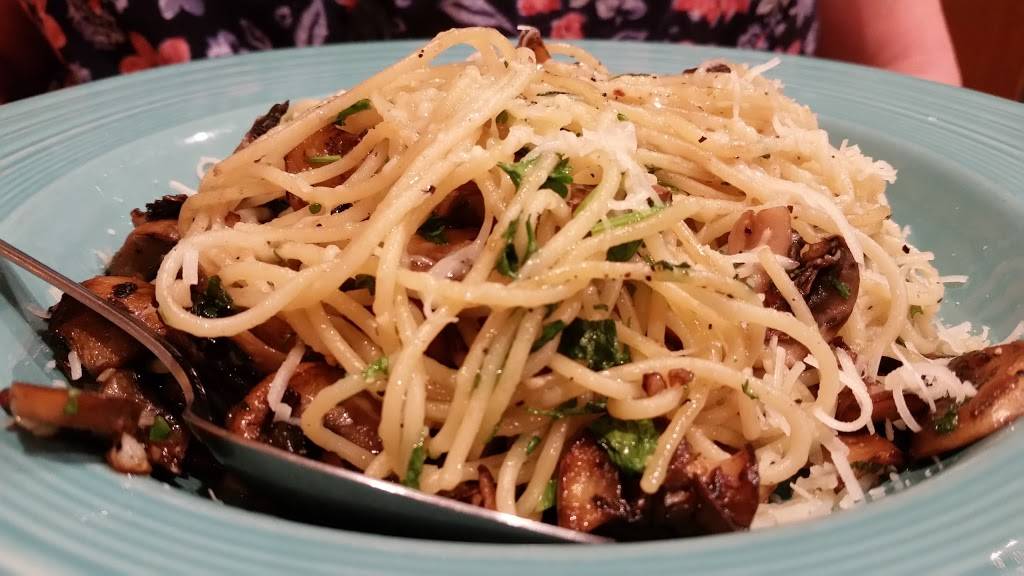 Lucys Cafe | restaurant | 95 Main St, Rio Vista, CA 94571, USA | 7073743939 OR +1 707-374-3939