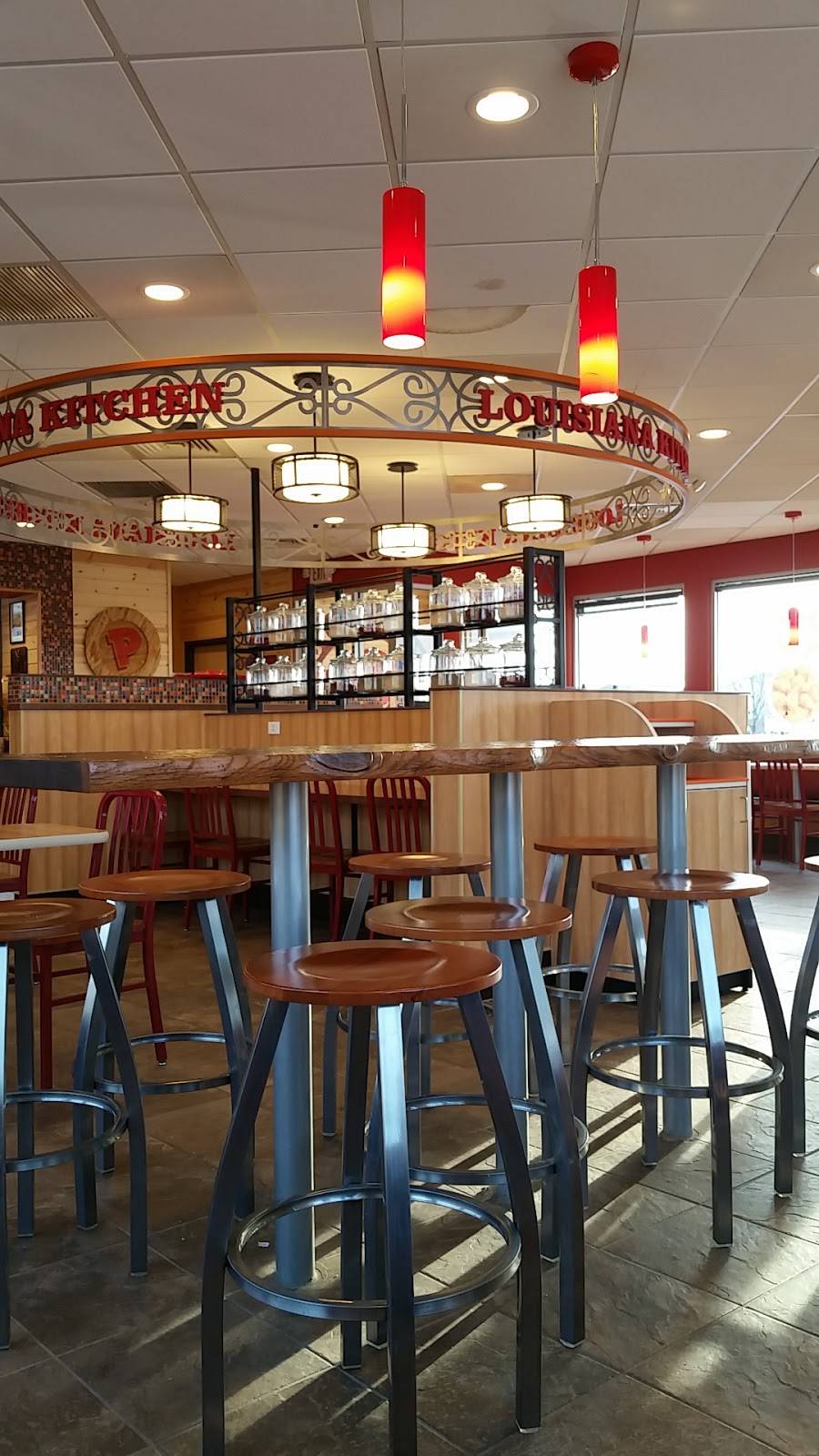 Popeyes Louisiana Kitchen | restaurant | 3700 Hyde Park Ave, Columbia, MO 65201, USA | 5732149202 OR +1 573-214-9202