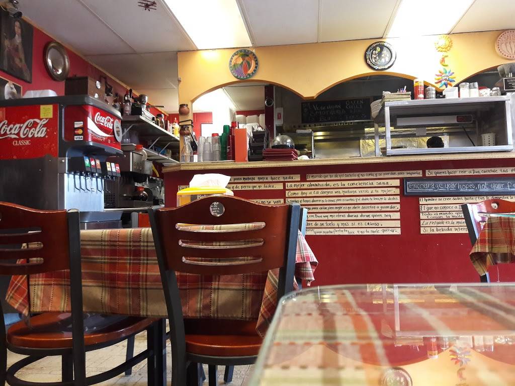 Tarascos New Latino Cuisine | restaurant | 470 S Federal Blvd, Denver, CO 80219, USA | 3039222387 OR +1 303-922-2387