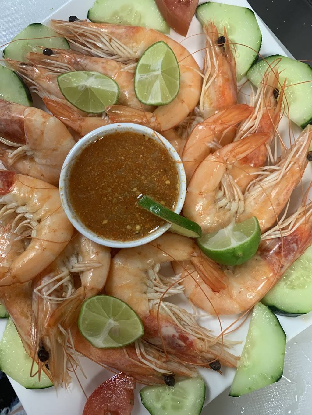 Mariscos los socios | restaurant | 404 S Vine Ave, Ontario, CA 91762, USA | 9099062030 OR +1 909-906-2030