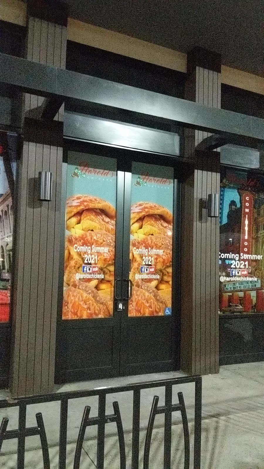 Harolds Chicken | restaurant | 6000 Sepulveda Blvd Suite 1305, Culver City, CA 90230, USA | 3239005156 OR +1 323-900-5156