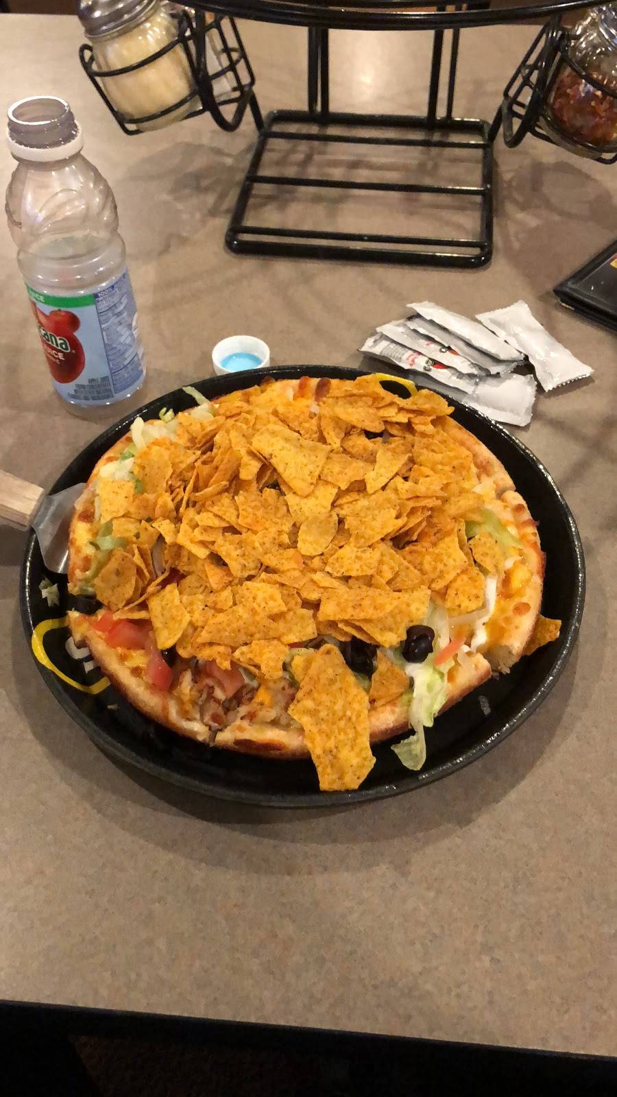 Happy Joes Pizza - Bettendorf | restaurant | 2430 Spruce Hills Dr, Bettendorf, IA 52722, USA | 5633595457 OR +1 563-359-5457