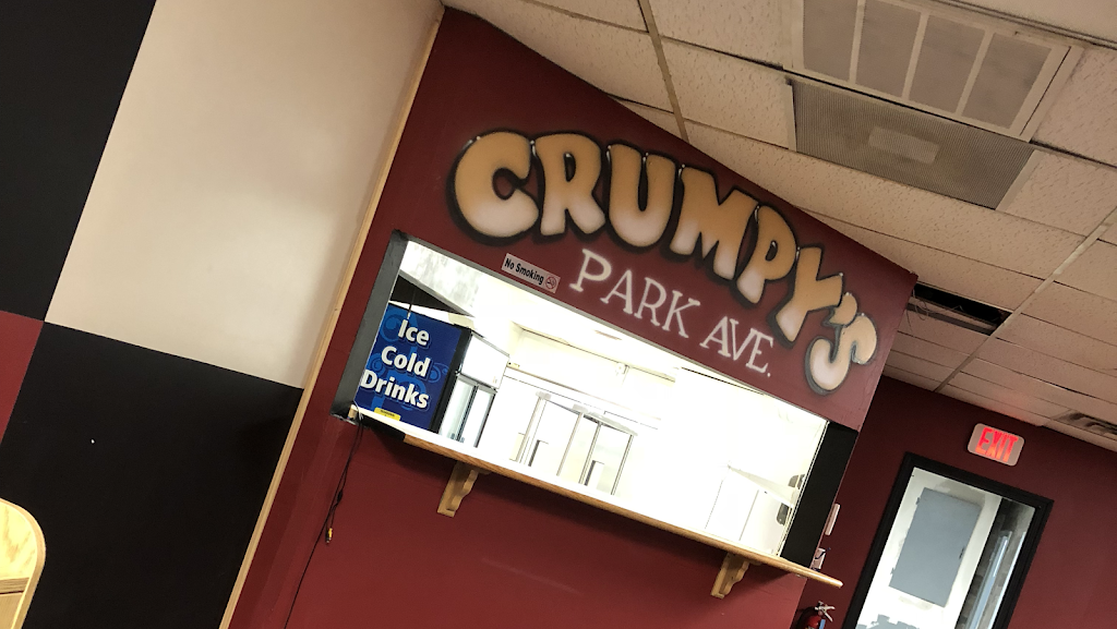 Crumpy’s Hot Wings Park & Getwell | restaurant | 3950 Park Ave, Memphis, TN 38111, USA | 9014543386 OR +1 901-454-3386