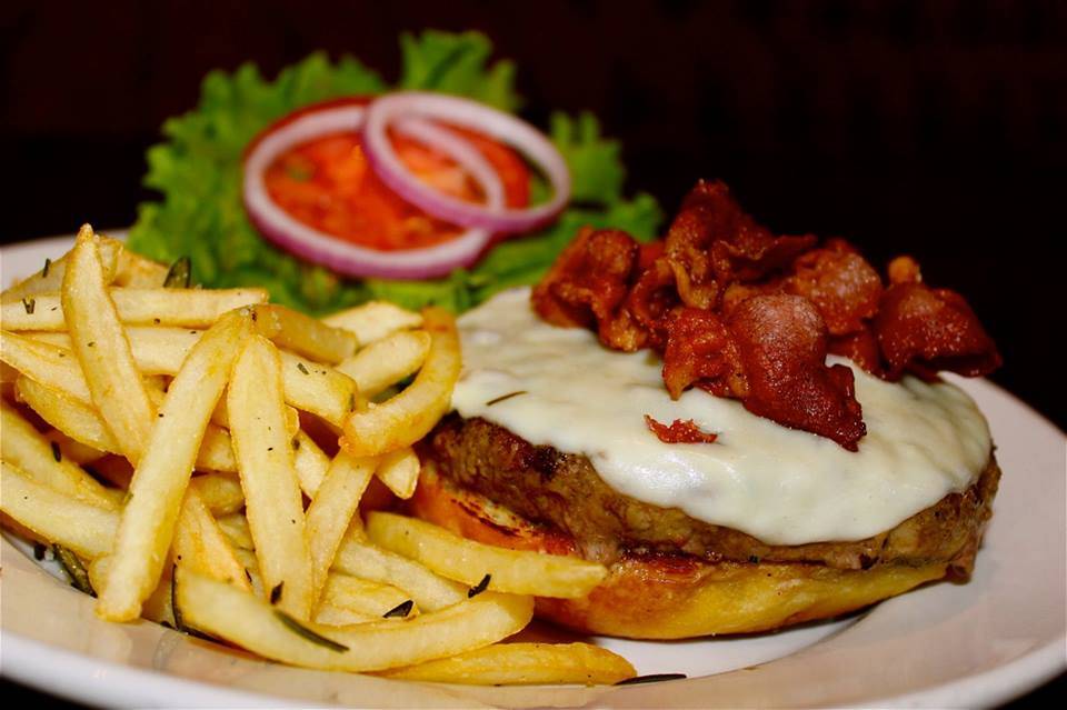 Francescos Ristorante And Stone Fire Pizza | restaurant | 16770 US-441 #608, Summerfield, FL 34491, USA | 3526932008 OR +1 352-693-2008