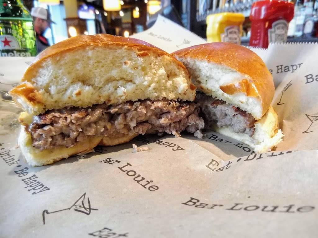 Bar Louie - The Gulch | night club | 314 11th Ave S, Nashville, TN 37203, USA | 6154571632 OR +1 615-457-1632