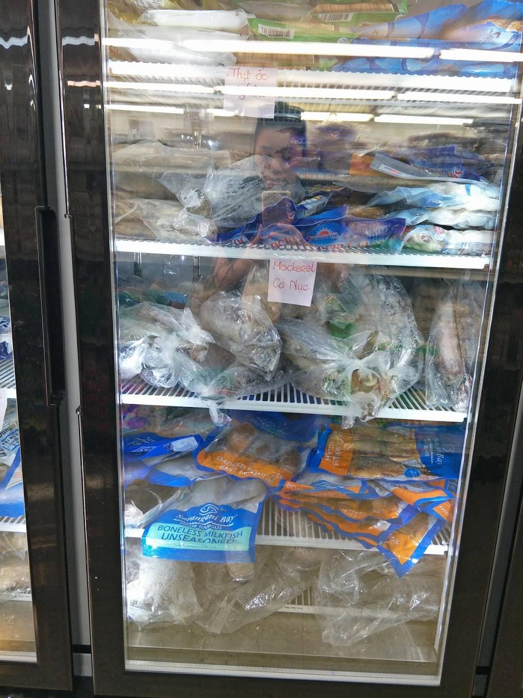 BMT Grill Seafood Hot Wings Restaurant | restaurant | 2445 S 11th St, Beaumont, TX 77701, USA | 4098330811 OR +1 409-833-0811