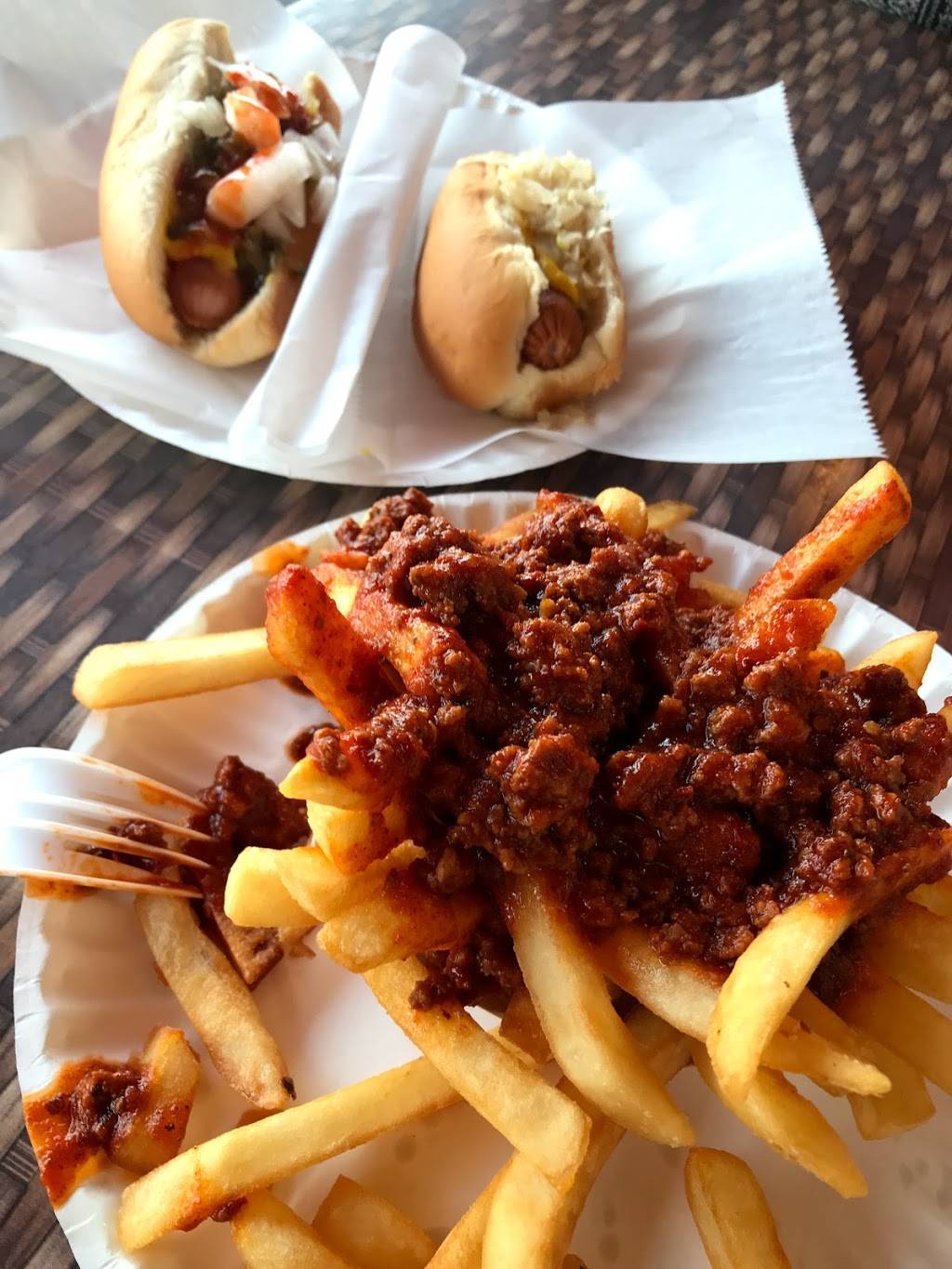 Arbetters Hot Dogs | restaurant | 8747 SW 40th St, Miami, FL 33165, USA | 3052070555 OR +1 305-207-0555