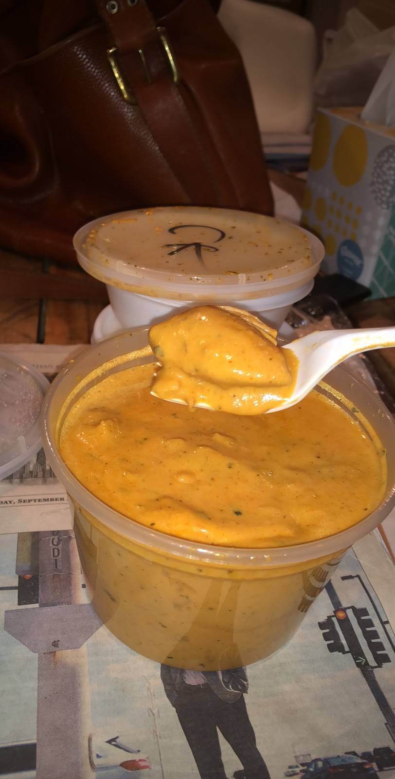 Curry Point | meal takeaway | 3913 N Sheffield Ave, Chicago, IL 60613, USA | 7739359048 OR +1 773-935-9048