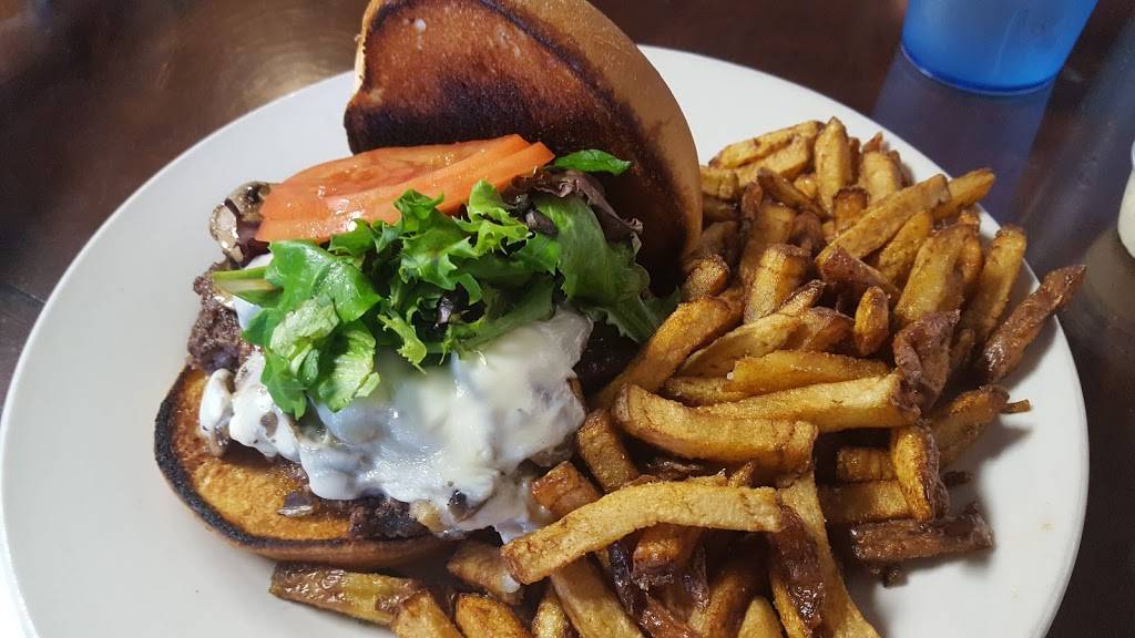 Hatfields Goode Grub | restaurant | 16700 Lorain Ave, Cleveland, OH 44111, USA | 2164171056 OR +1 216-417-1056