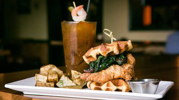 Wise Owl Drinkery & Cookhouse | restaurant | 324 S Racine Ave, Chicago, IL 60607, USA | 3123748915 OR +1 312-374-8915