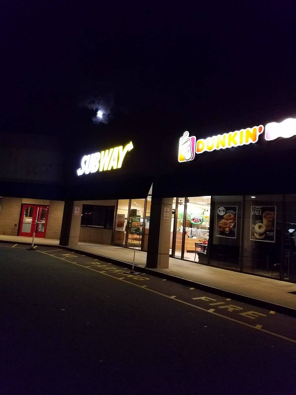 Subway Restaurants | restaurant | 10 Wall St, Burlington, MA 01803, USA | 7817508354 OR +1 781-750-8354