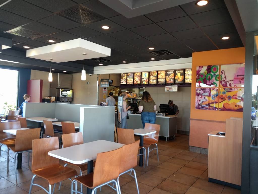 Taco Bell | meal takeaway | 11 Commerce Way, Seekonk, MA 02771, USA | 5083368005 OR +1 508-336-8005