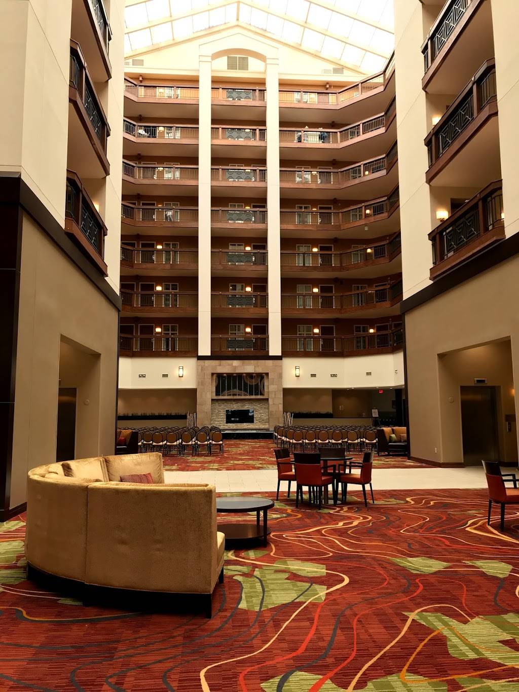 Wadsworth | restaurant | 7025 Northland Dr N, Minneapolis, MN 55428, USA | 8773031681 OR +1 877-303-1681