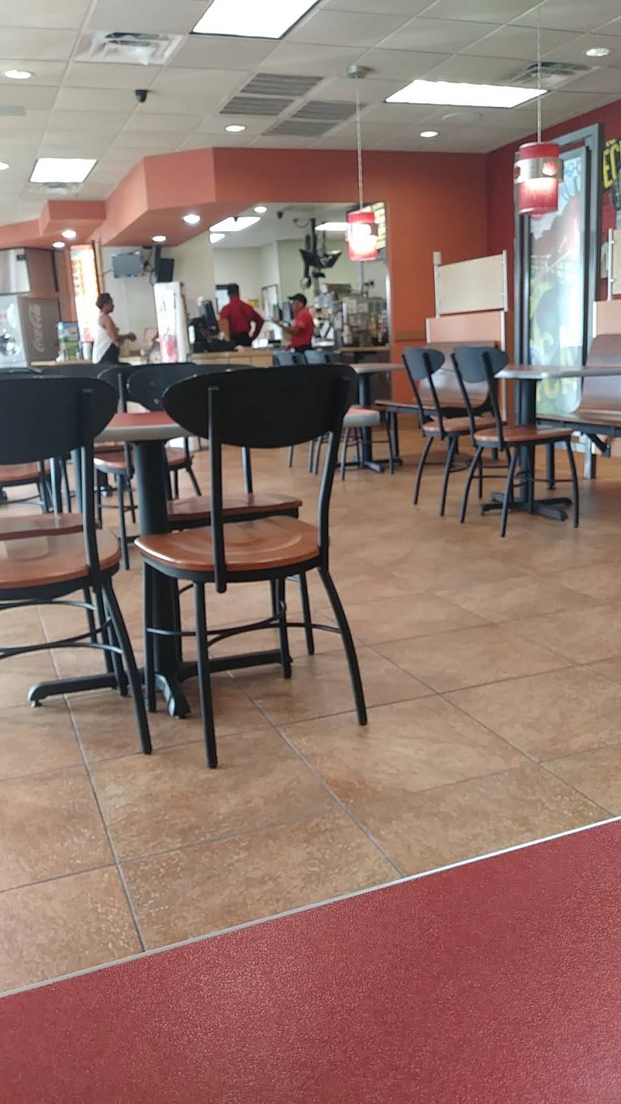 Jack in the Box | restaurant | 647 Rankin Rd, Houston, TX 77073, USA | 2812092361 OR +1 281-209-2361