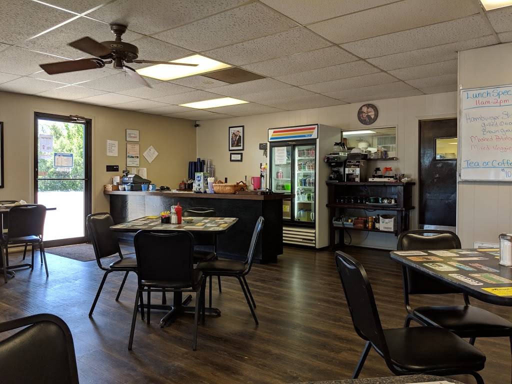 Lindigs Restaurant | restaurant | 14887 E Highway #290, Stonewall, TX 78671, USA | 8306442749 OR +1 830-644-2749