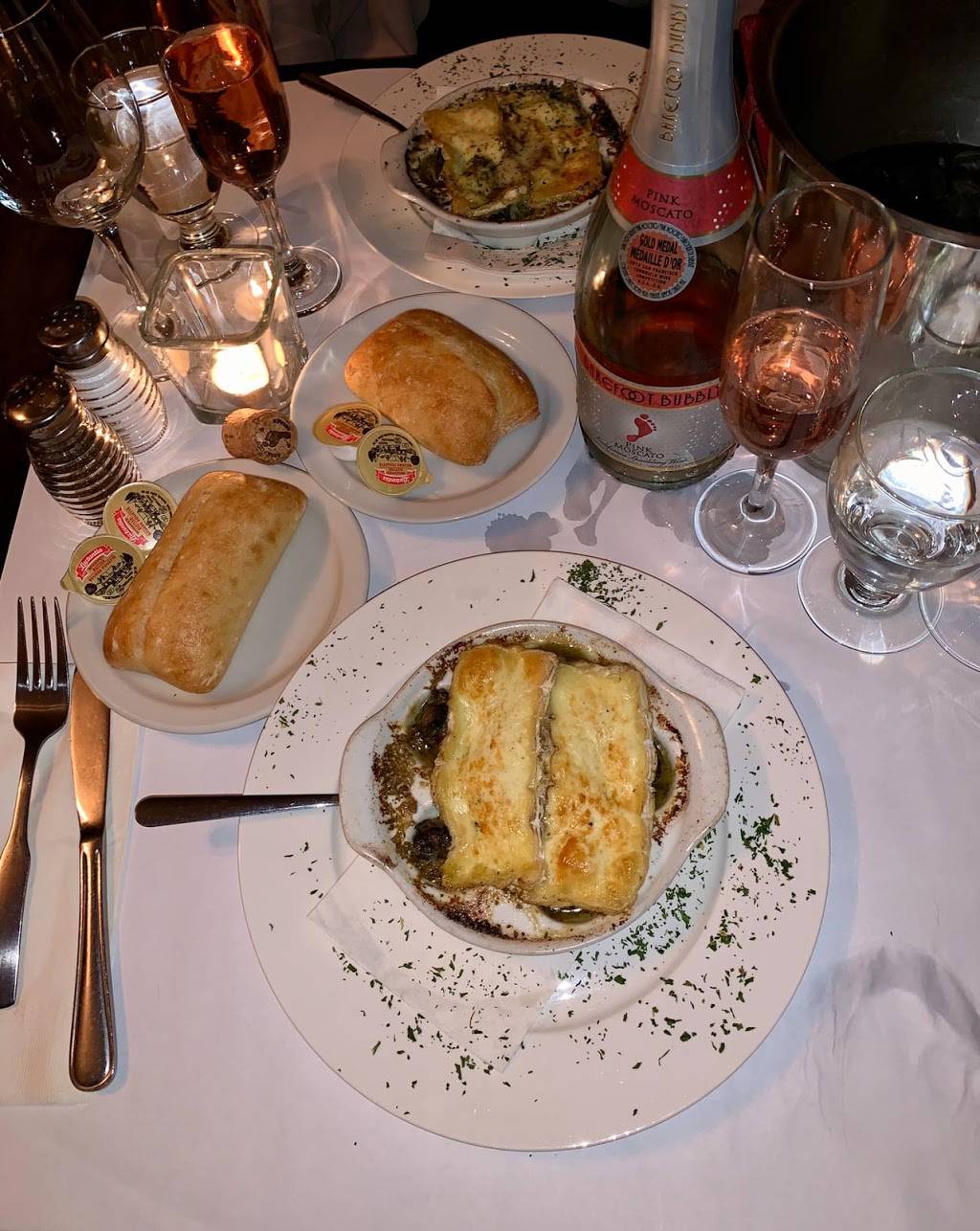 Restaurant Peche Mignon | restaurant | 329 Rue Saint Roch, Trois-Rivières, QC G9A 2L6, Canada | 8193759786 OR +1 819-375-9786