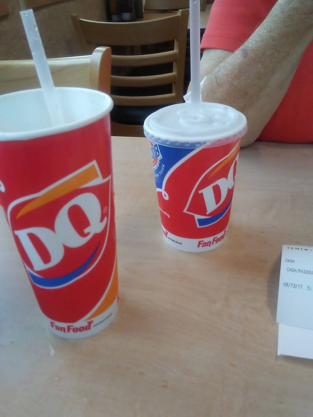 Dairy Queen Grill & Chill | restaurant | 115 Sea Island Pkwy, Beaufort, SC 29907, USA | 8435256760 OR +1 843-525-6760