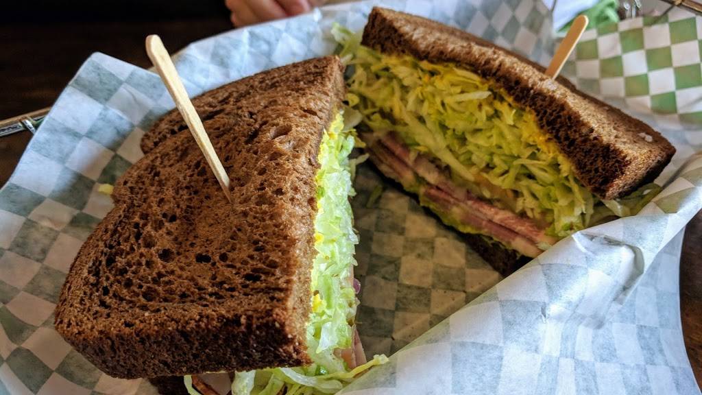 Vinces Deli | restaurant | 111 W California Blvd, Pasadena, CA 91105, USA | 6267927149 OR +1 626-792-7149