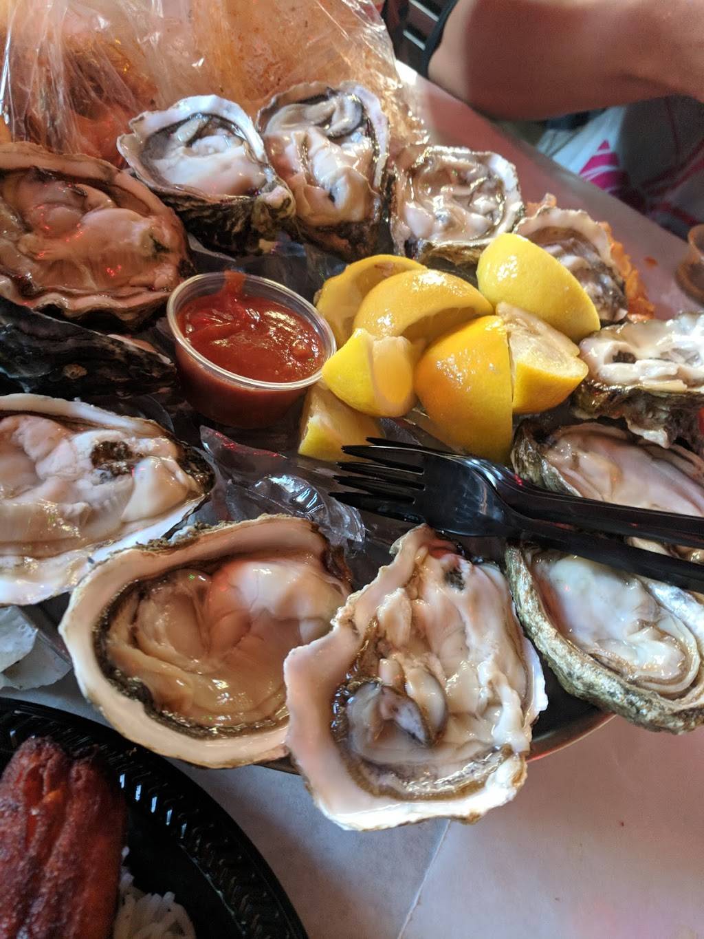 The Kickin Crab | restaurant | 3611 S Bristol St, Santa Ana, CA 92704, USA | 7147548888 OR +1 714-754-8888