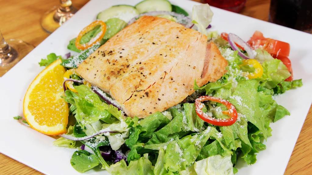 Vasilios Restaurant & Pizzeria | restaurant | 500 Trumbull Ave, Cortland, OH 44410, USA | 3306383718 OR +1 330-638-3718